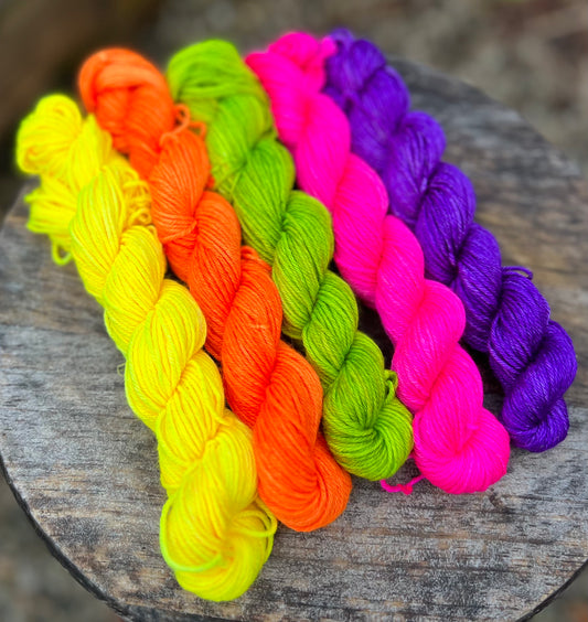 Fluorescent SW Merino/Silk Minis!