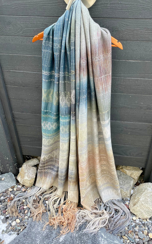 Ebb and Flow Shawl